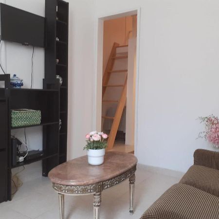 Moradia Em Vila Da Cidade Villa Lissabon Buitenkant foto