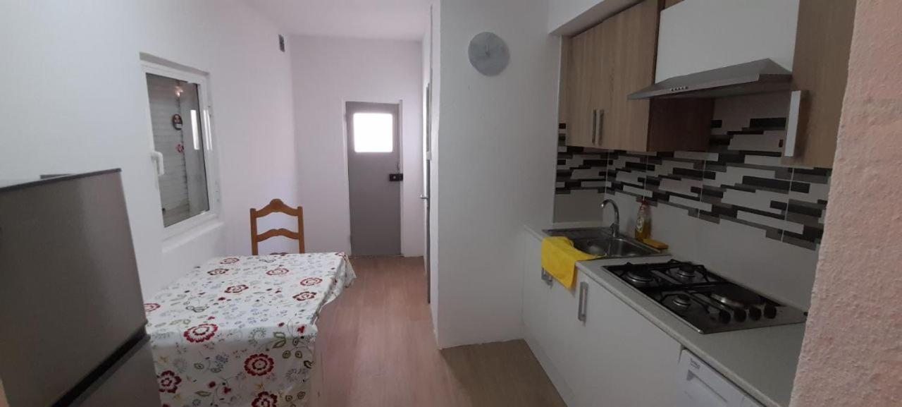 Moradia Em Vila Da Cidade Villa Lissabon Buitenkant foto