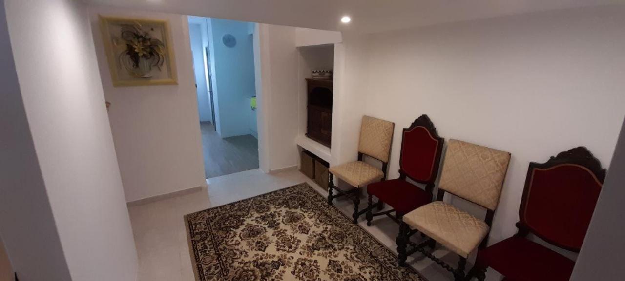 Moradia Em Vila Da Cidade Villa Lissabon Buitenkant foto