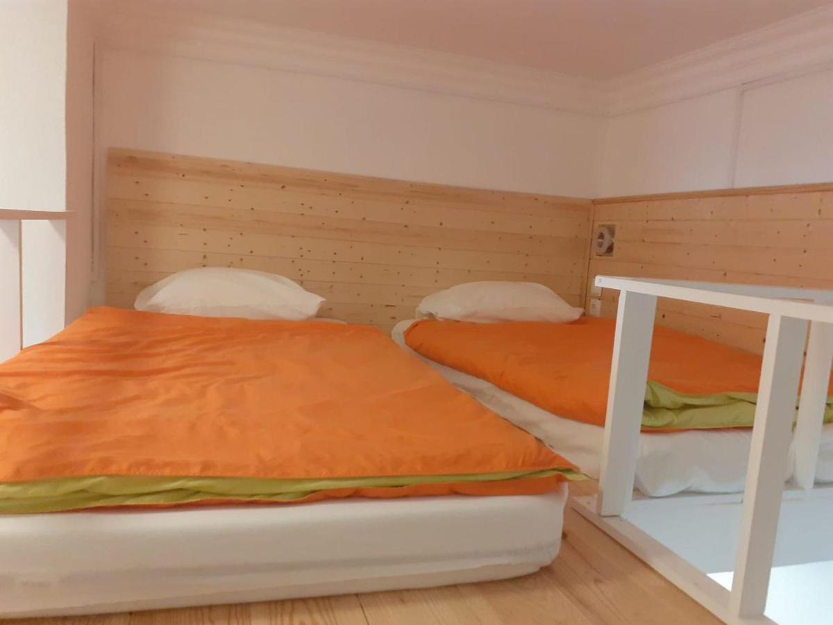 Moradia Em Vila Da Cidade Villa Lissabon Buitenkant foto
